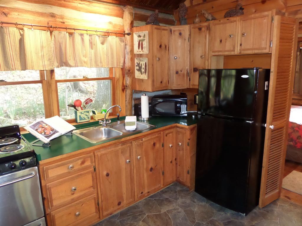 Lake Lucerne Treehouse Eureka Springs Exterior foto