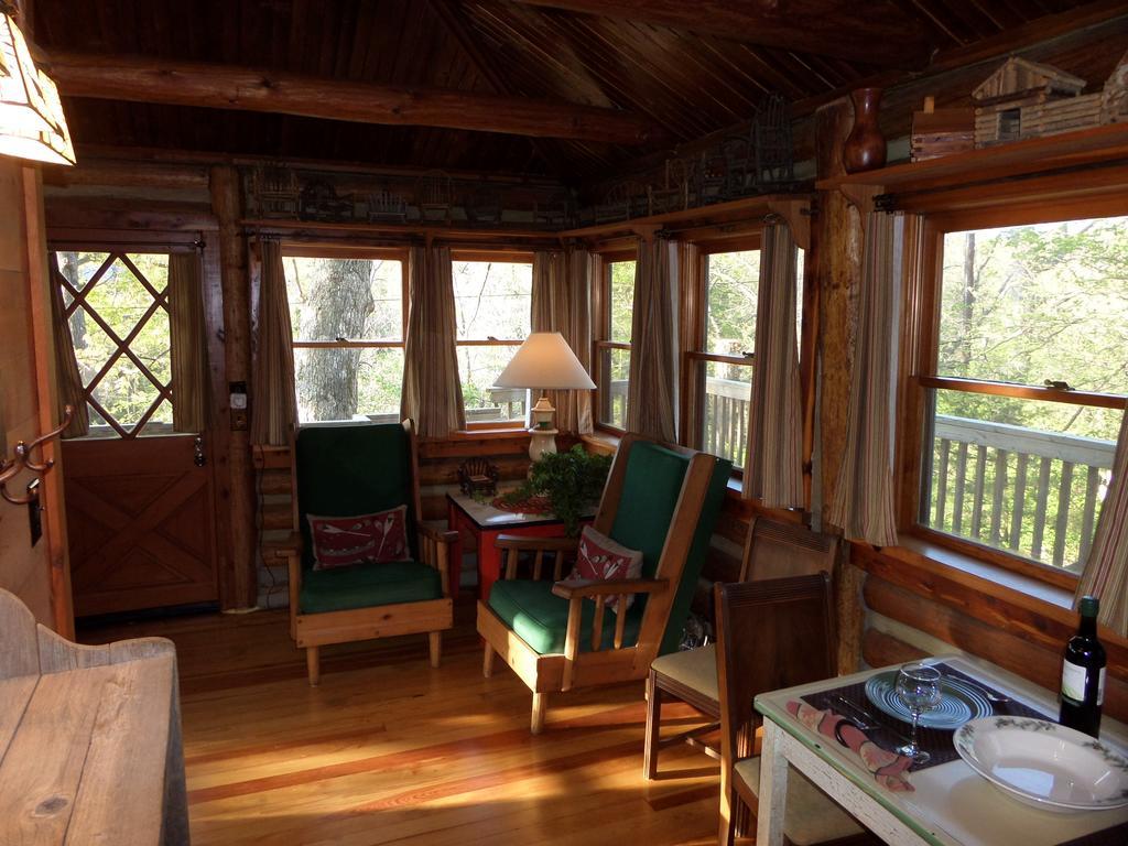 Lake Lucerne Treehouse Eureka Springs Exterior foto