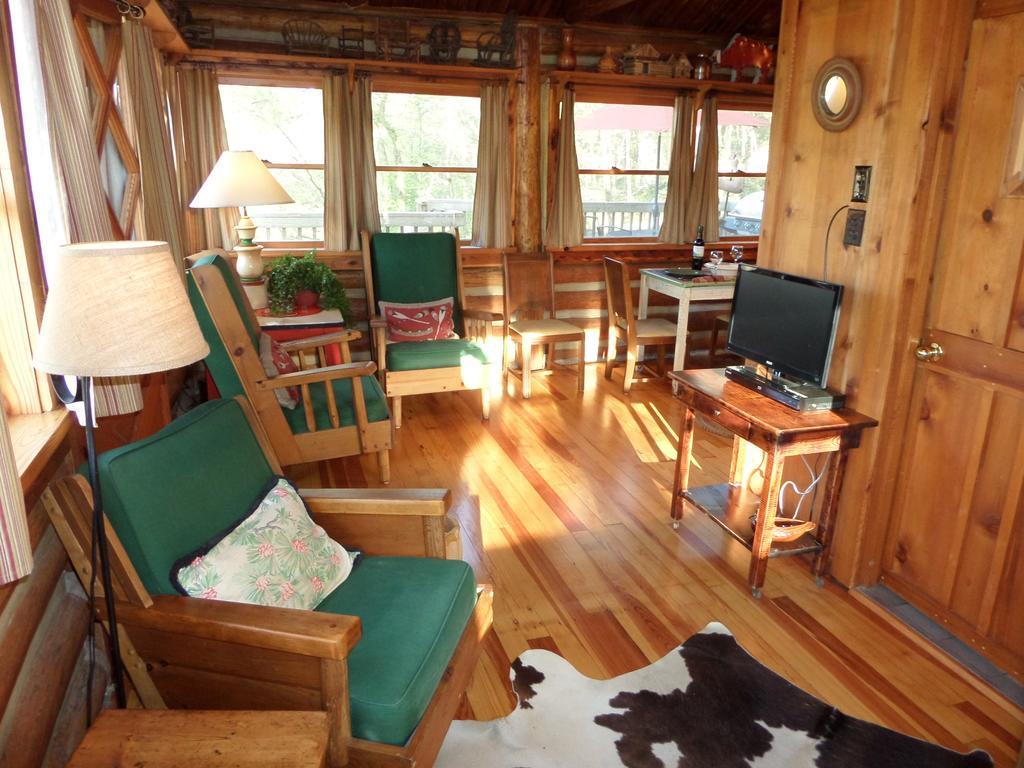 Lake Lucerne Treehouse Eureka Springs Exterior foto