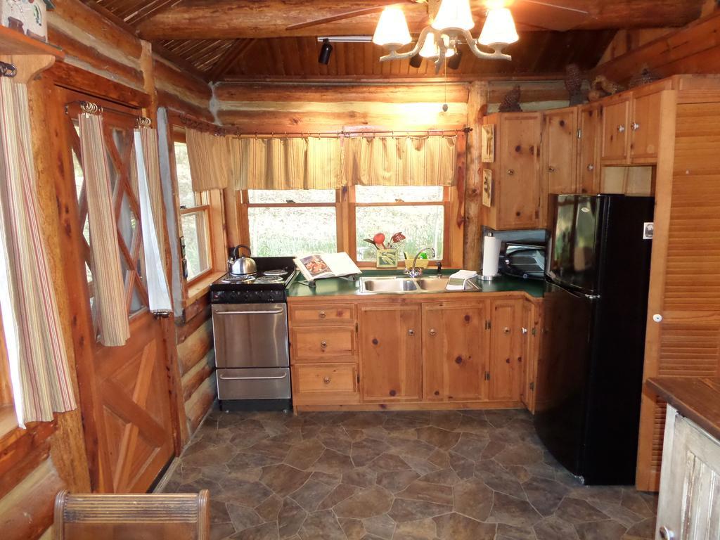 Lake Lucerne Treehouse Eureka Springs Exterior foto